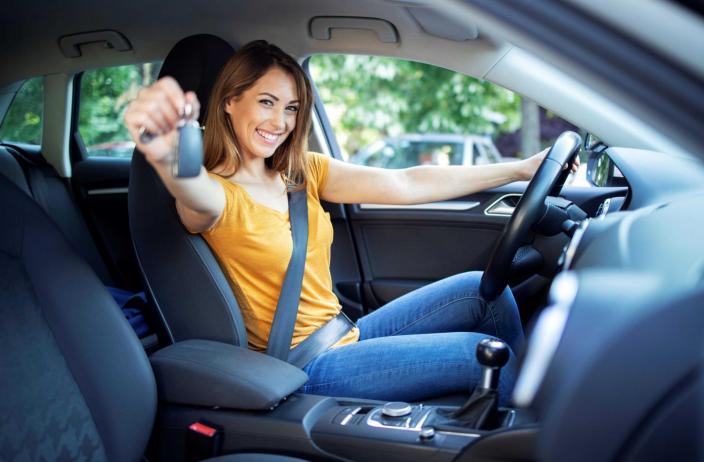 What are the advantages of Private lease?